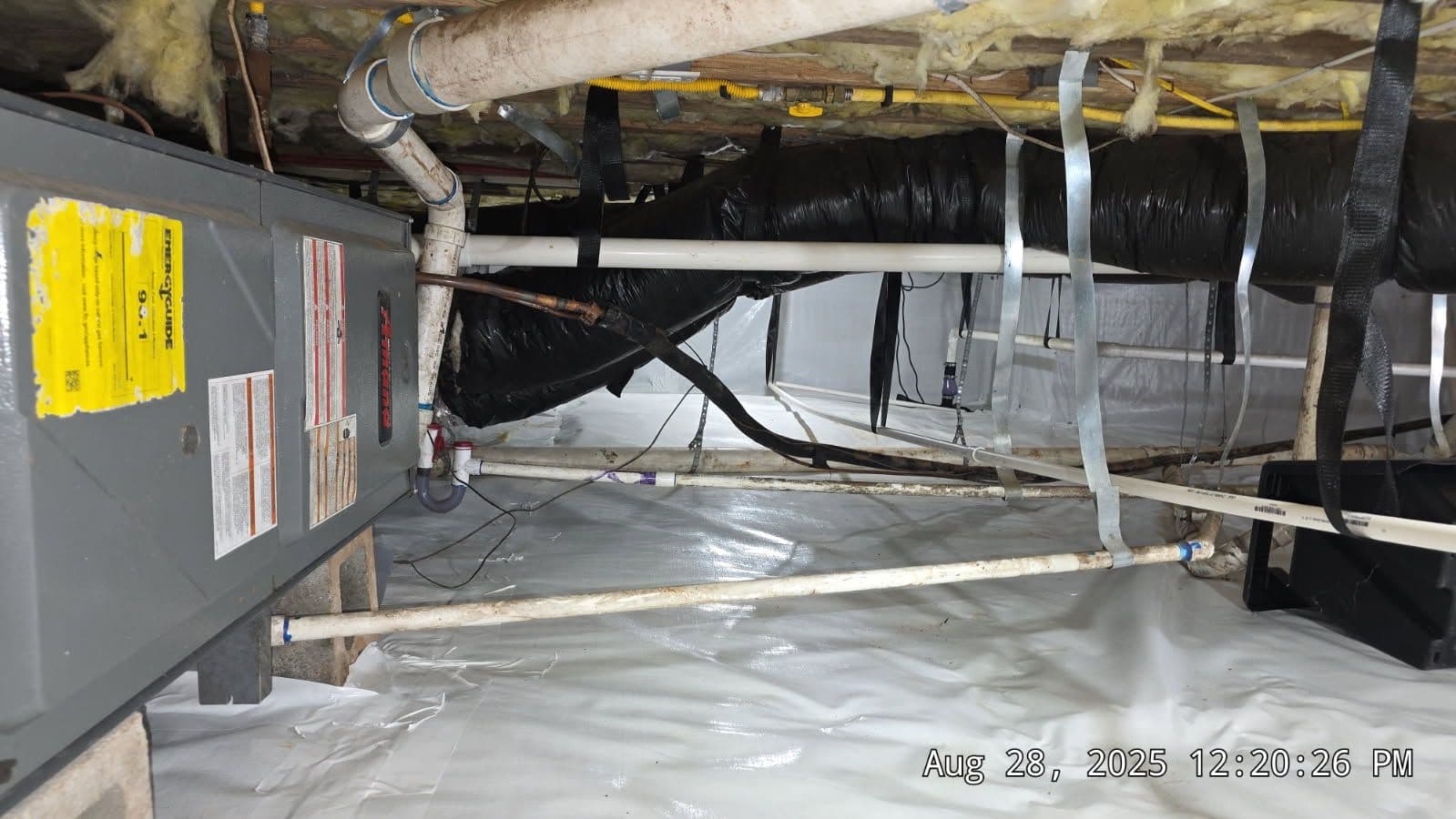 Sealed Crawlspace with Off-Gassing Fan Installation image