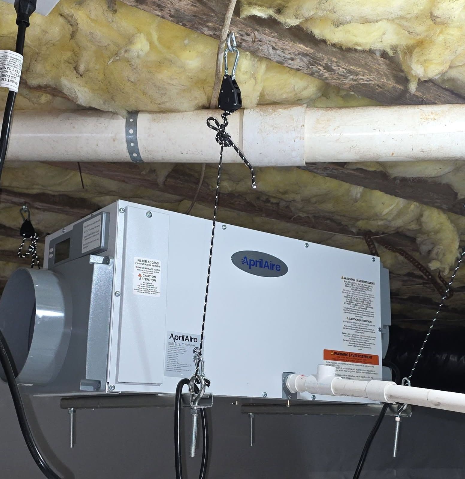 Gallery photos for Sealed Crawlspace with Off-Gassing Fan Installation: Image #3